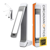 Circadian Optics Lumos vista frontal mostrando panel brillante y diseño elegante