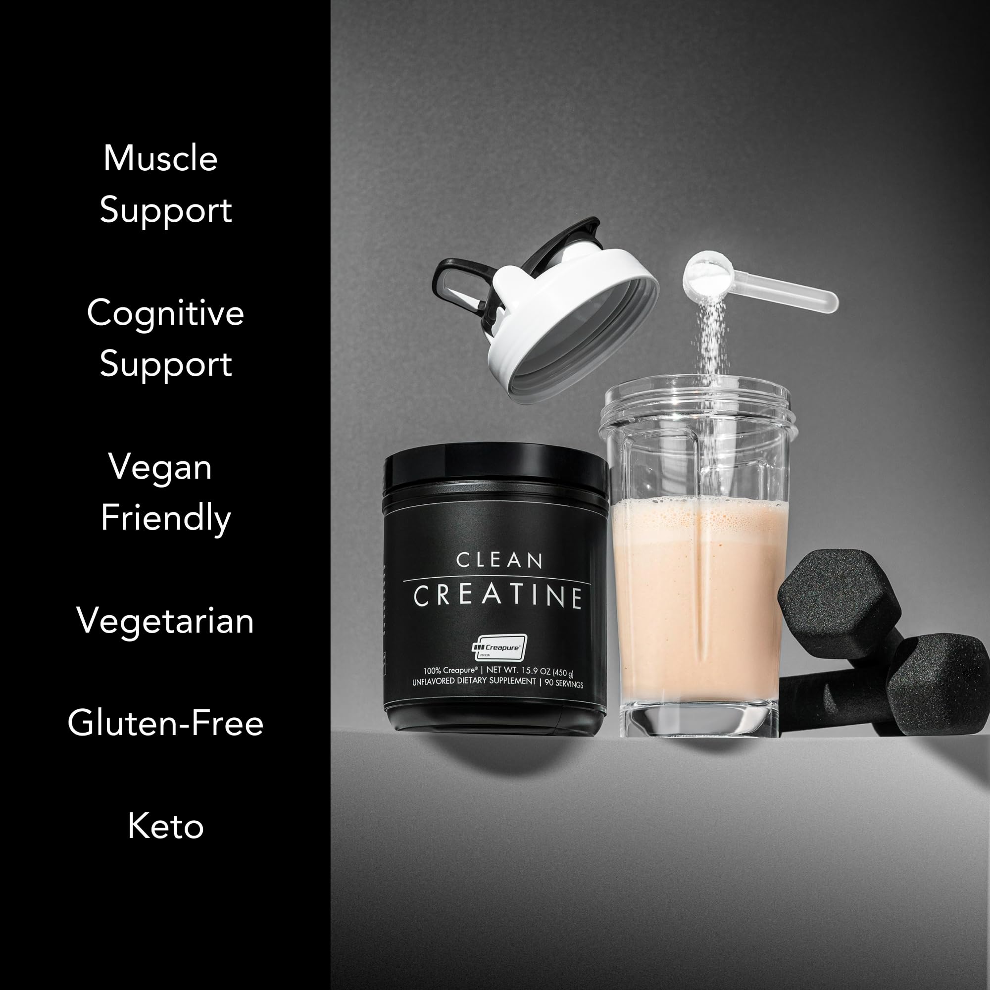 Persona usando CLEAN creatina en gimnasio para mayor potencia