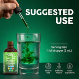 Clean Nutraceuticals gotas vertiéndose en un vaso de agua, conveniencia de uso diario