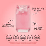 Clean Simple Eats batido servido en vaso tropical listo para beber y refrescar