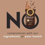Nulla Gourmet en mano para mostrar tamaño y porción práctica CleanForm
