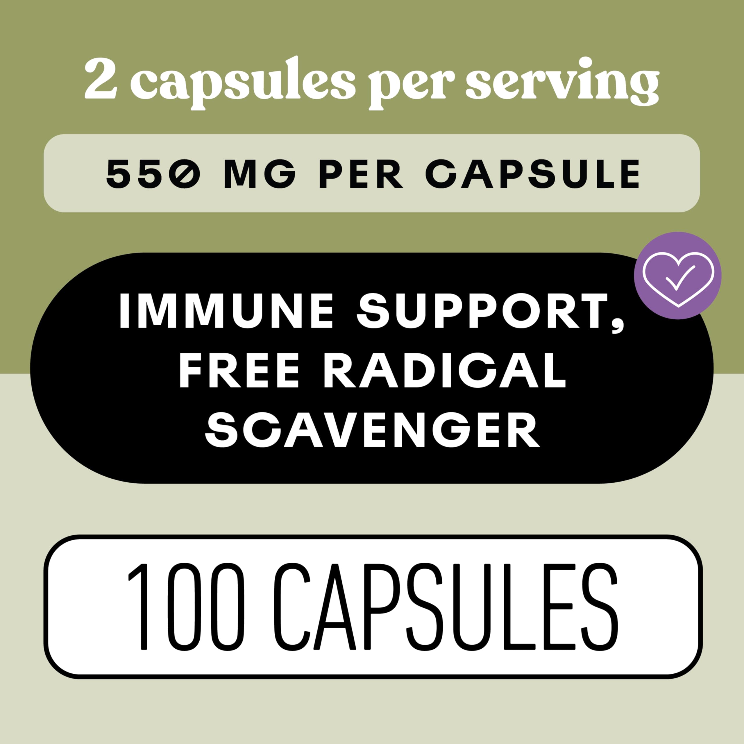 Complete Natural Products cápsulas en mano mostrando tamaño y facilidad de ingestión
