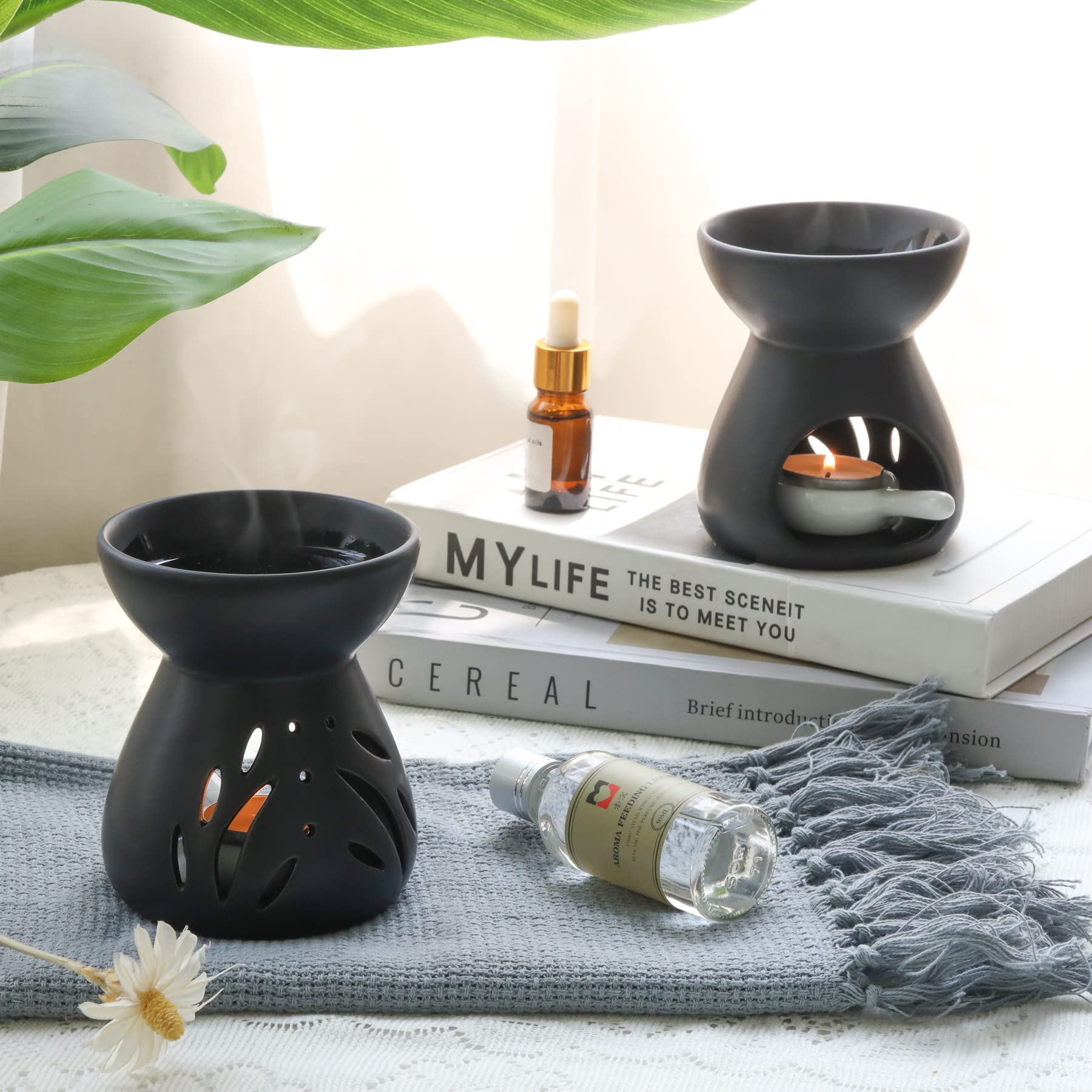 ComSaf cuchara tealight en uso para manipular cera sin quemaduras