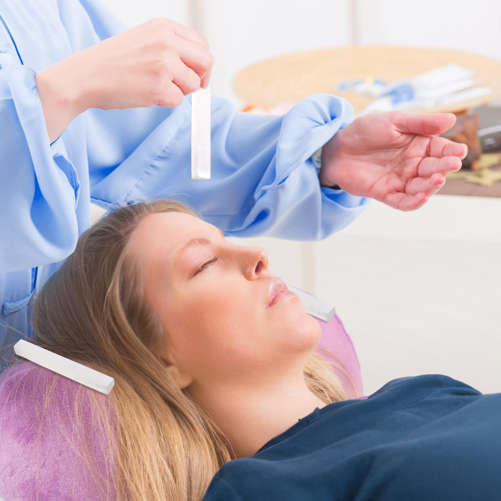 Covzoe varitas durante meditación arreglo sencillo para ambiente calmado