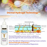 Escena en gimnasio con CryoDerm sobre toalla, ideal para rutina post-entrenamiento