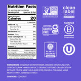 Cure Hydration sobre individual Acai Berry junto a una mano, práctico y portátil