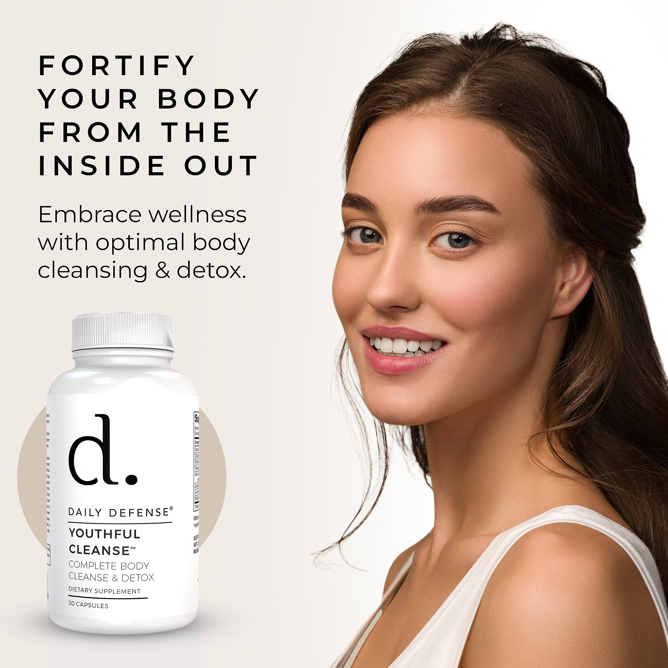 Daily Defense frasco abierto con cápsulas para limpieza intestinal rápida