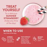 Batido preparado de Designer Whey Summer Strawberry en vaso, sabor fresco y digestión ligera