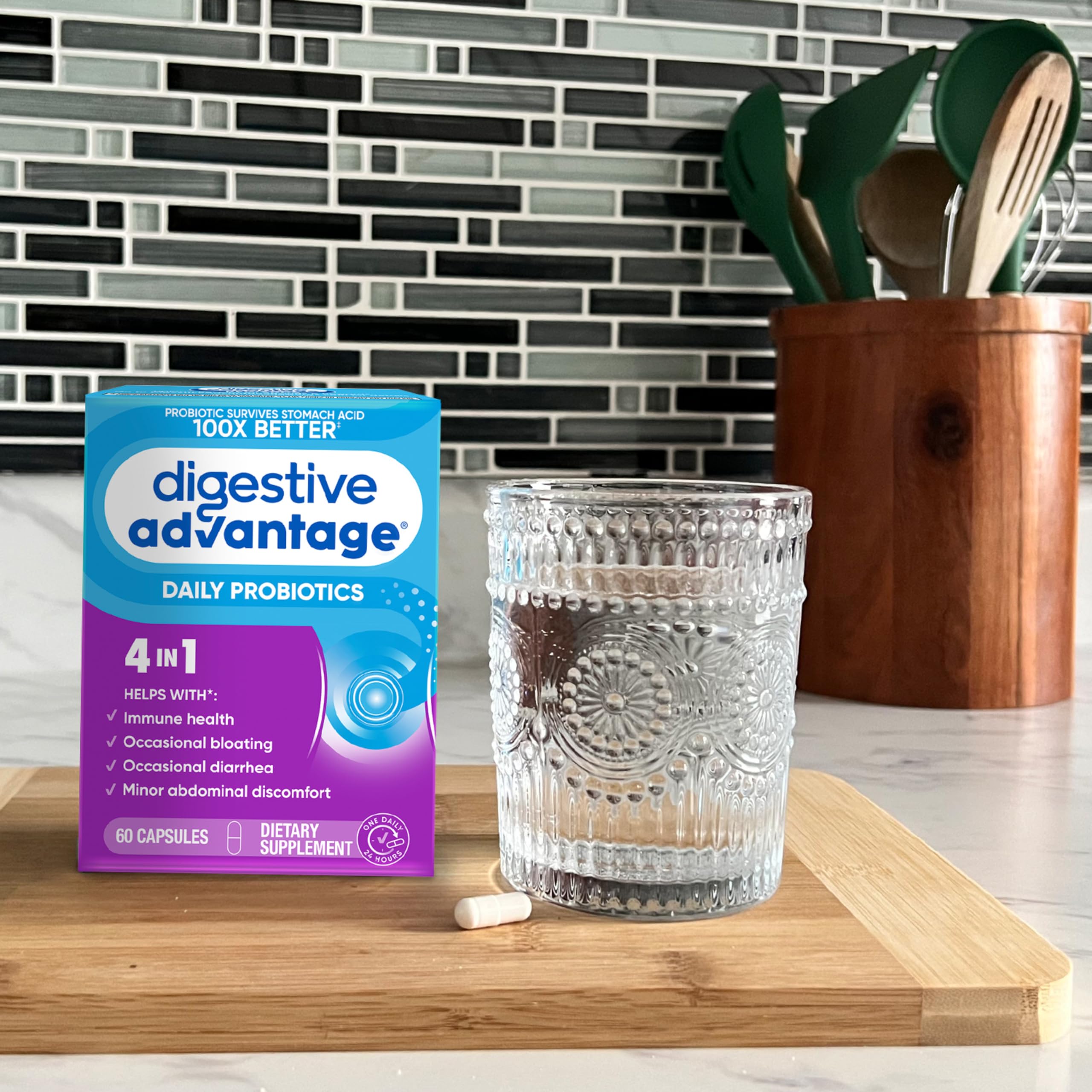 Digestive Advantage producto en cocina transmitiendo uso cotidiano y conveniencia