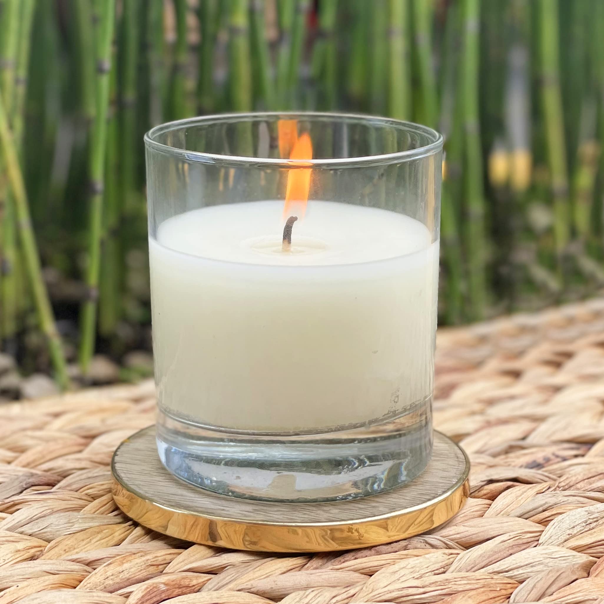 Direct Candle Supply comparación de tamaño con manos para control de porciones