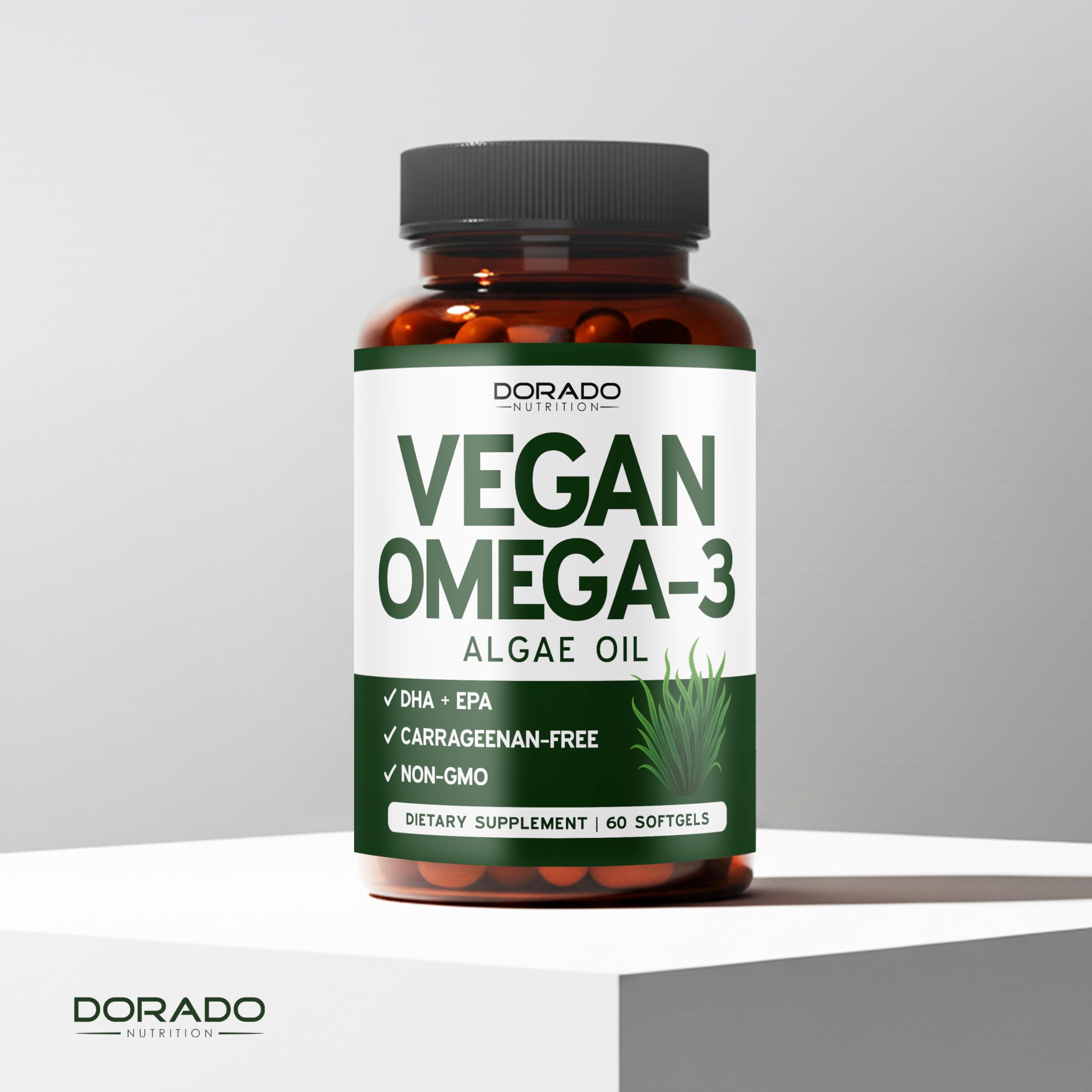 DORADO NUTRITION etiqueta con información nutricional y certificaciones visibles
