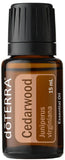 doTERRA botella frontal de Cedro mostrando presentación doble y uso práctico