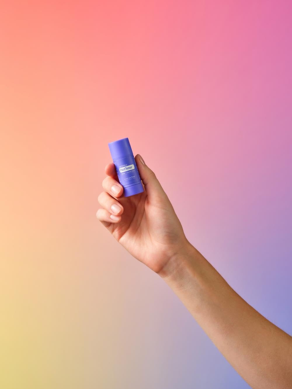 doTERRA stick uso en nuca para comodidad y discreción móvil