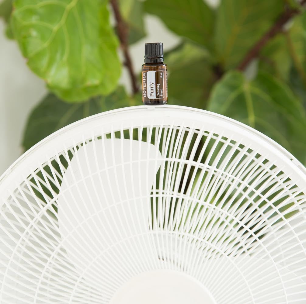 doTERRA Purify gotas sobre superficie para visualizar textura y pureza