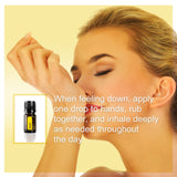 doTERRA ambiente de sala con Cheer difundiendo aroma optimista