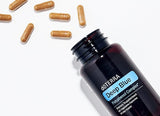 doTERRA cápsulas Deep Blue en mano para visualizar dosis práctica