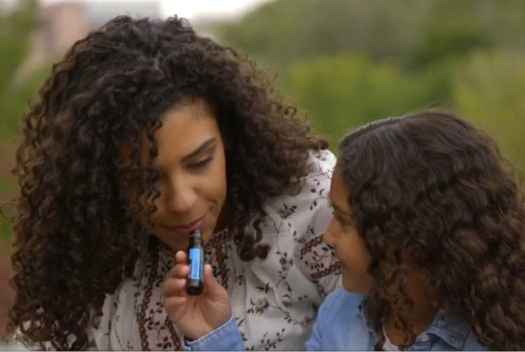 dōTERRA Breathe Touch textura de la fórmula en aceite y aplicación suave