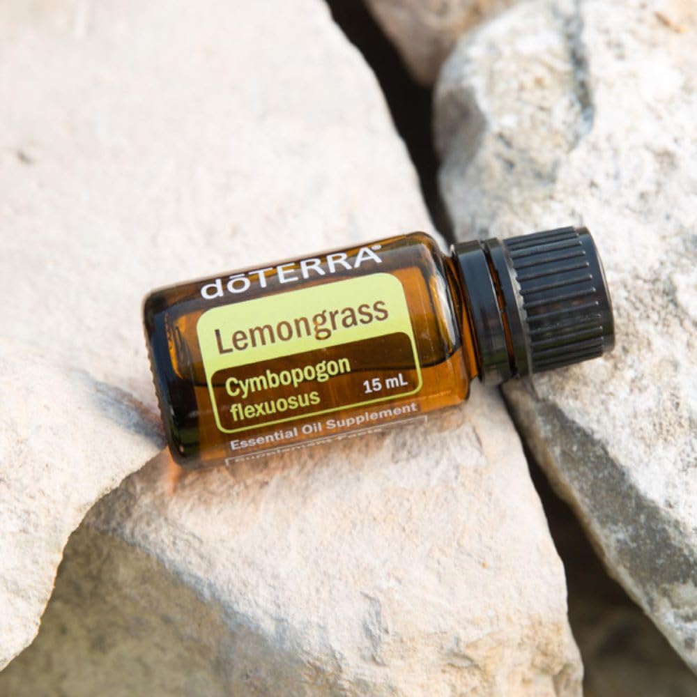 doTERRA masaje con Lemongrass diluido demostrando efecto tonificante