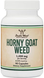 Frasco de Double Wood Horny Goat Weed en una encimera junto a suplementos, sugiere integración sencilla en rutina