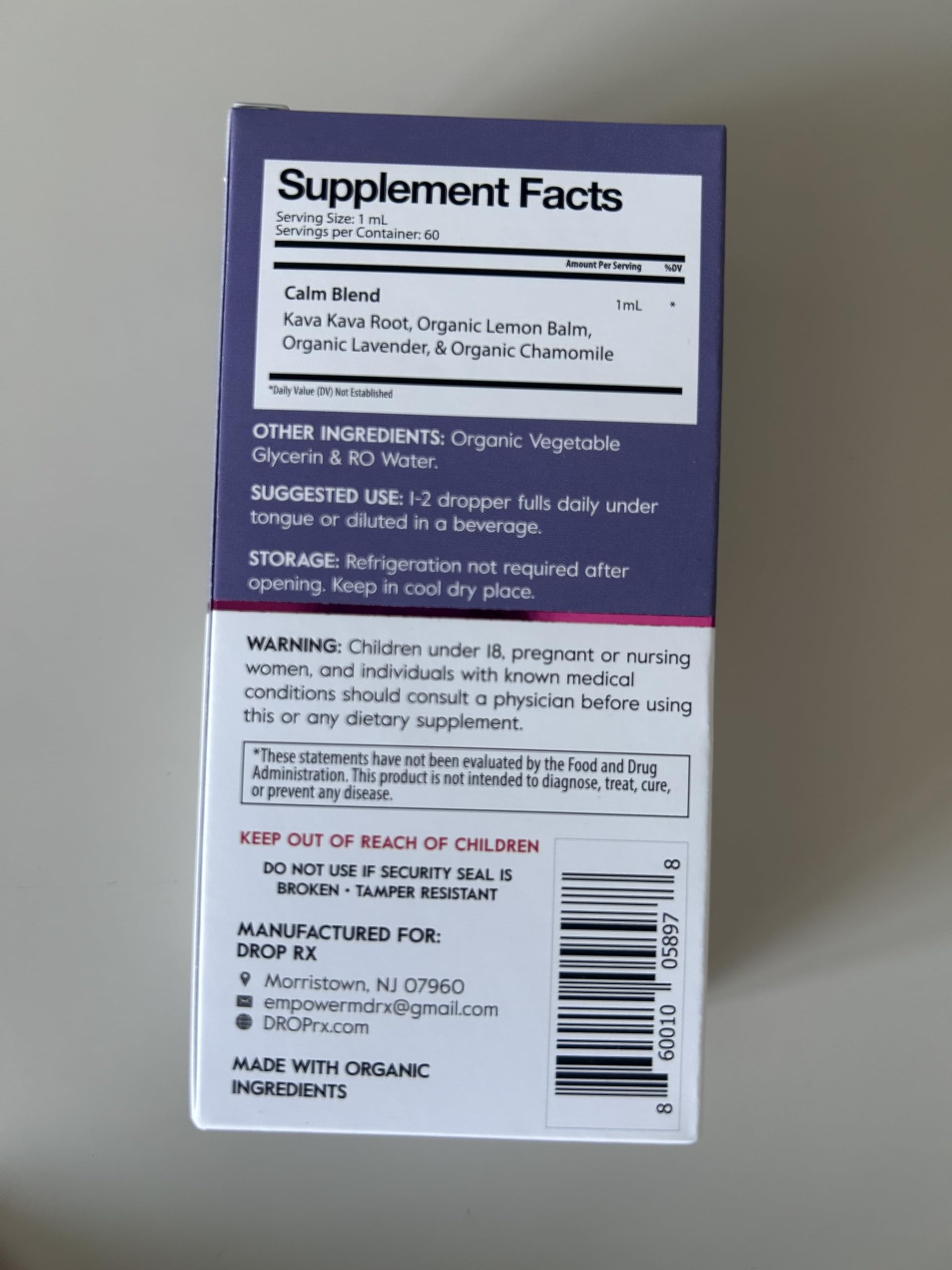 DROP RX FEEL. BETTER. producto en ambiente relajado para rutina nocturna