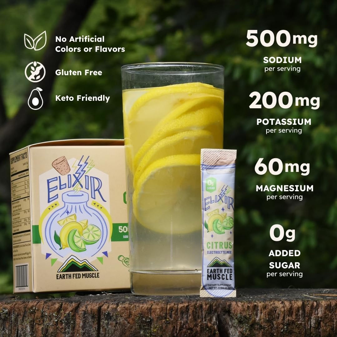 Earth Fed Muscle polvo disolviéndose en agua transparente, rápida mezcla