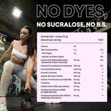 EBOOST POW sobre individual Tropical Punch junto a manos preparando bebida, práctico para llevar