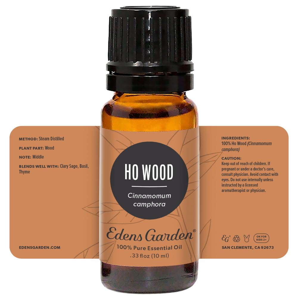 Edens Garden ambiente hogareño con Ho Wood aromatizando sala