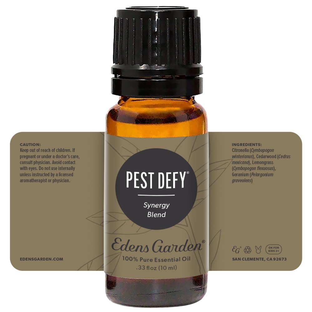Frasco Edens Garden Pest Defy junto a su empaque atractivo