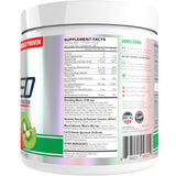 EHP Labs atleta mezclando OxyShred antes de entrenamiento para rendimiento