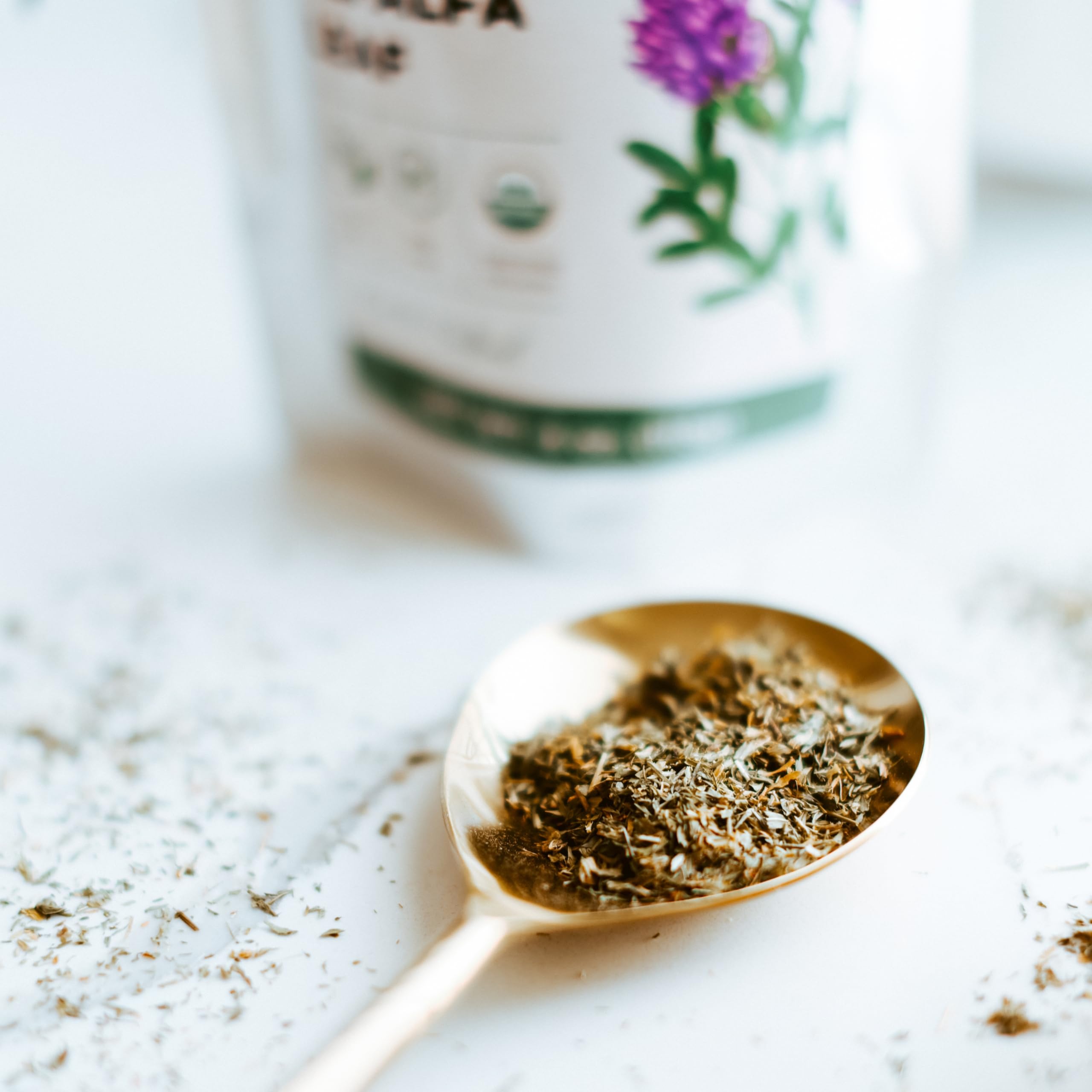 Elanen Naturals comparación de tamaño con 113 g para entender la porción