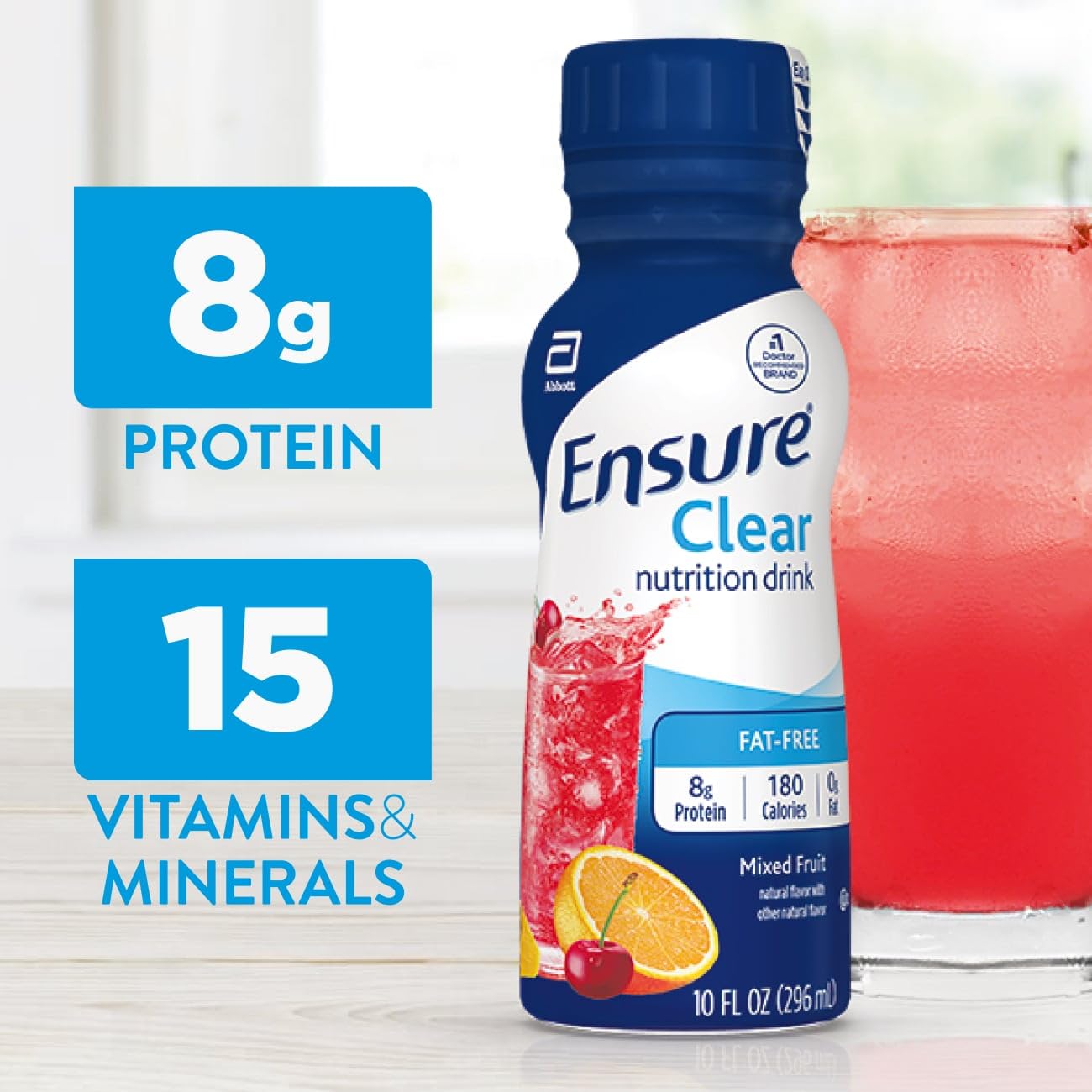 Ensure Clear vertido en vaso mostrando aspecto claro y refrescante