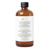 Essential Delights gota de aceite citronela en punta de gotero muestra pureza y textura