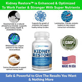 Escena en cocina con Kidney Restore y Kidney Shield para rutina diaria.