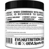 Evlution vaso con Lean BCAA mezclado demostrando hidratación y recuperación