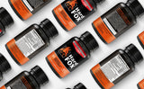 EXTREME NUTRITION LABS envase en mano que muestra tamaño real y conveniencia
