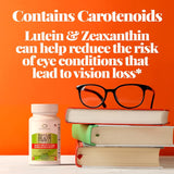 EyeScience frasco junto a mano para comparar tamaño y cantidad