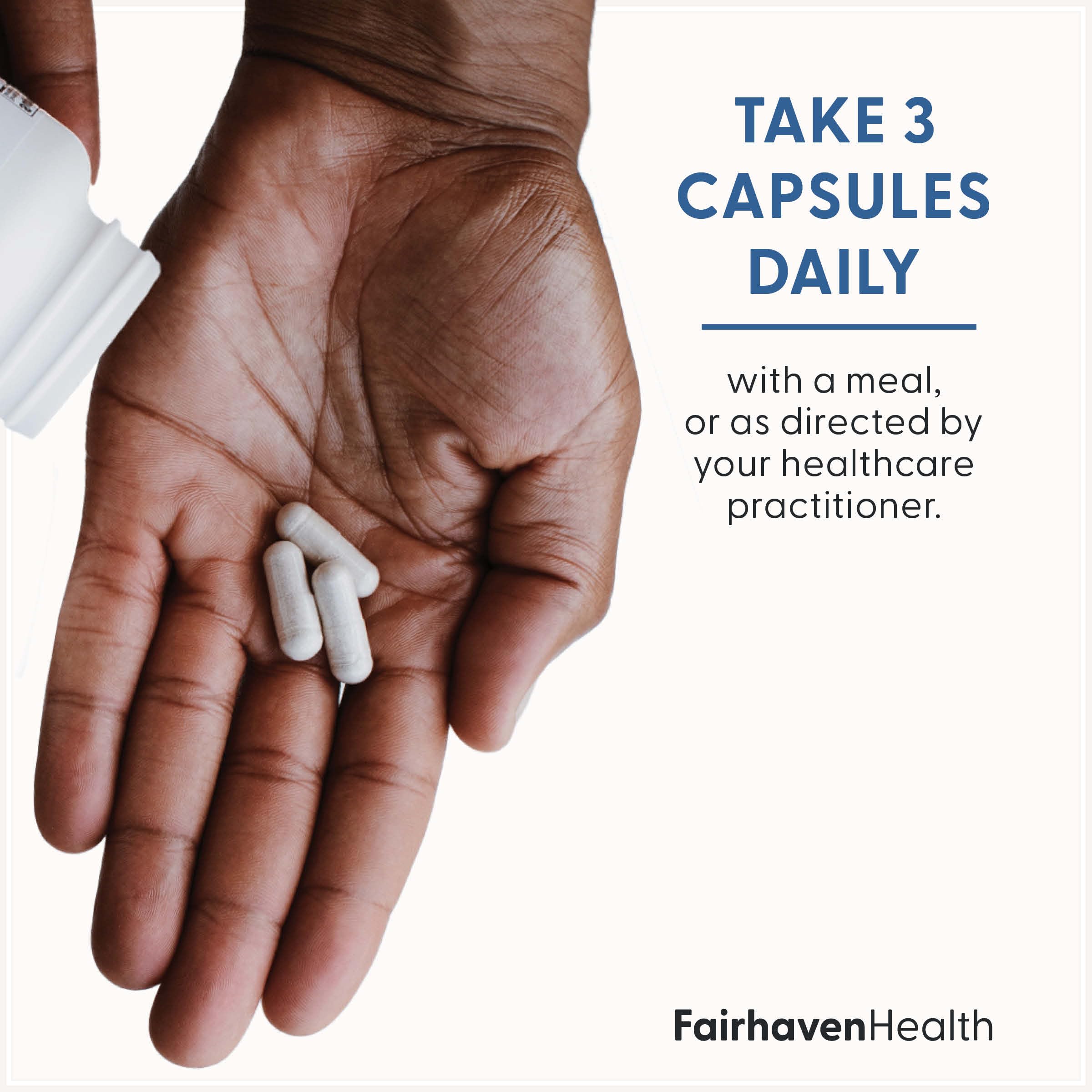 Fairhaven Health frasco abierto con tabletas, facilita la toma diaria