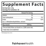 Fairhaven Health sobre en mano durante viaje, destacando portabilidad y uso diario