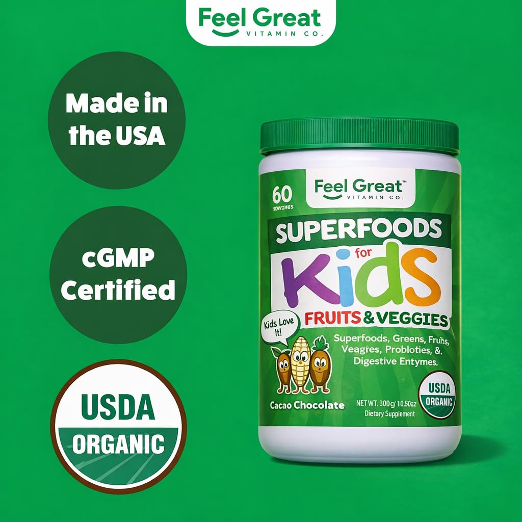 Feel Great familia desayunando con vaso de super greens, práctica diaria saludable