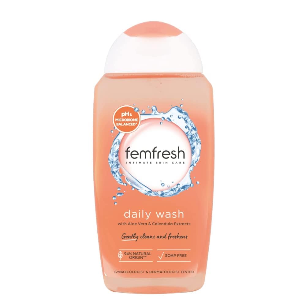 Femfresh frontal del envase 250 ml mostrando etiqueta y beneficios