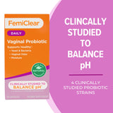 FemiClear primer plano de una cápsula para apreciar la textura y protección retardada