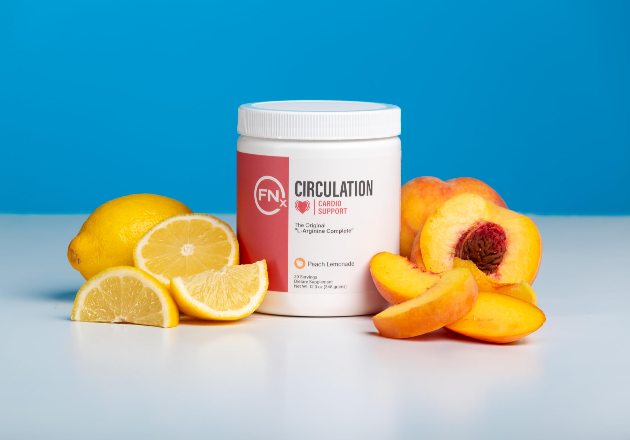 Empaque Fenix Nutrition abierto que muestra sellado y conservación