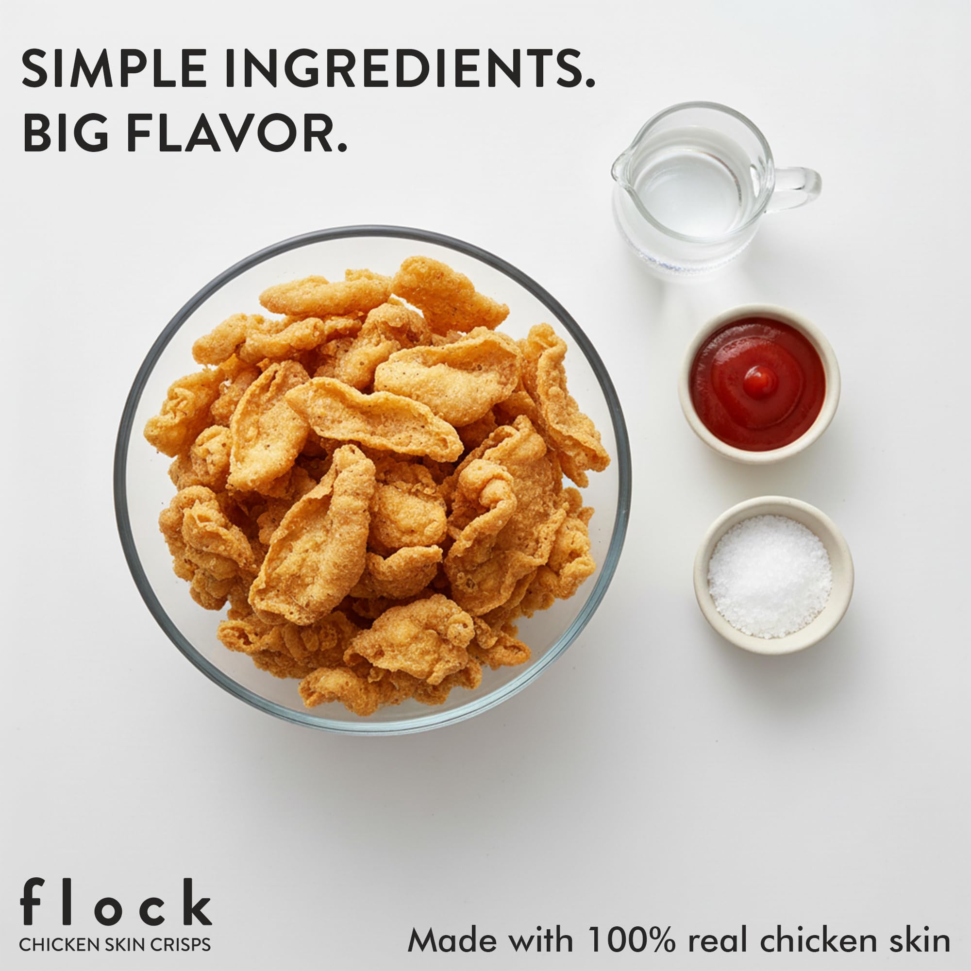 Flock chips servidos en bol listos para comer en reunión