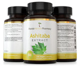 Mano sosteniendo cápsulas Florida Herbal Pharmacy Ashitaba para comparar tamaño y dosis diaria