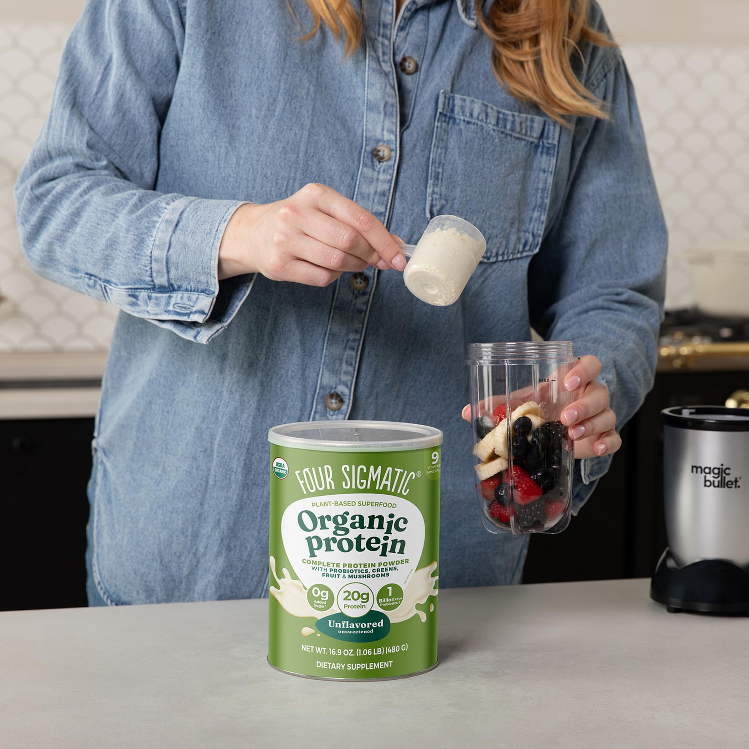 Four Sigmatic ingredientes orgánicos (guisante, hemp, chia) en mesa