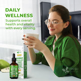 FRESHDRINKUS ingredientes principales sobre madera, claridad de botánicos