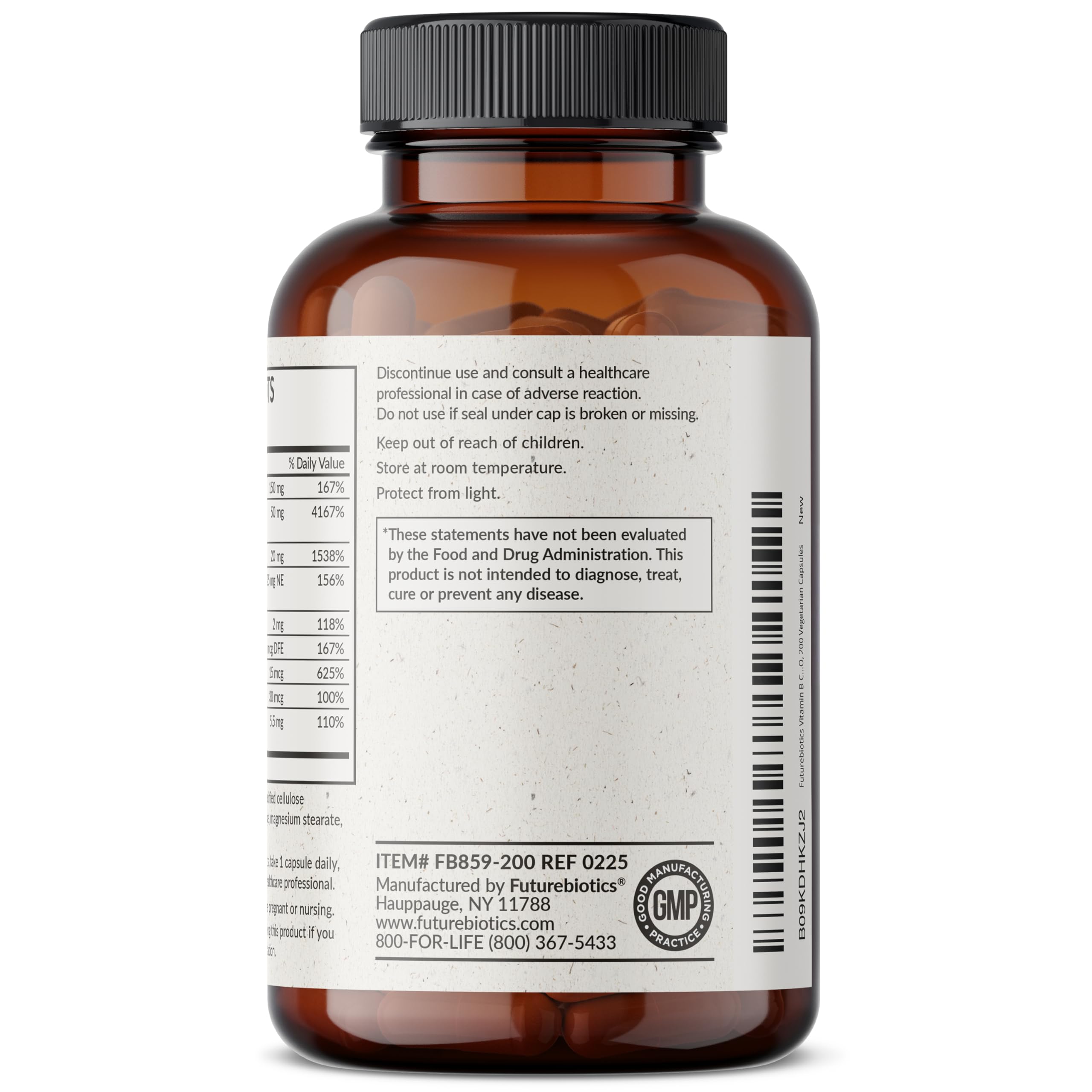 Futurebiotics bote junto a objetos cotidianos para comparativa de tamaño