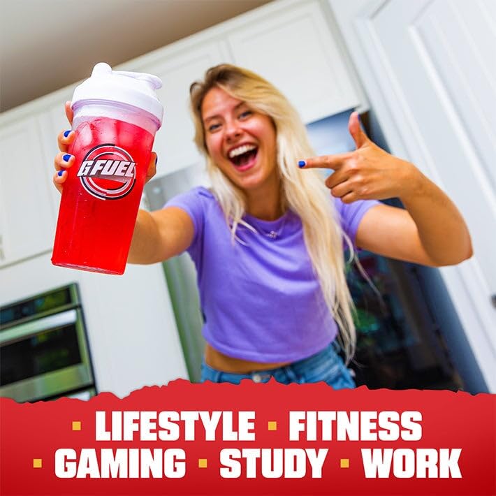 G Fuel en setup gamer mostrando enfoque y energía durante sesión larga