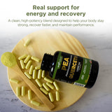Gade Nutrition cápsula abierta revelando polvo micronizado y quercetina