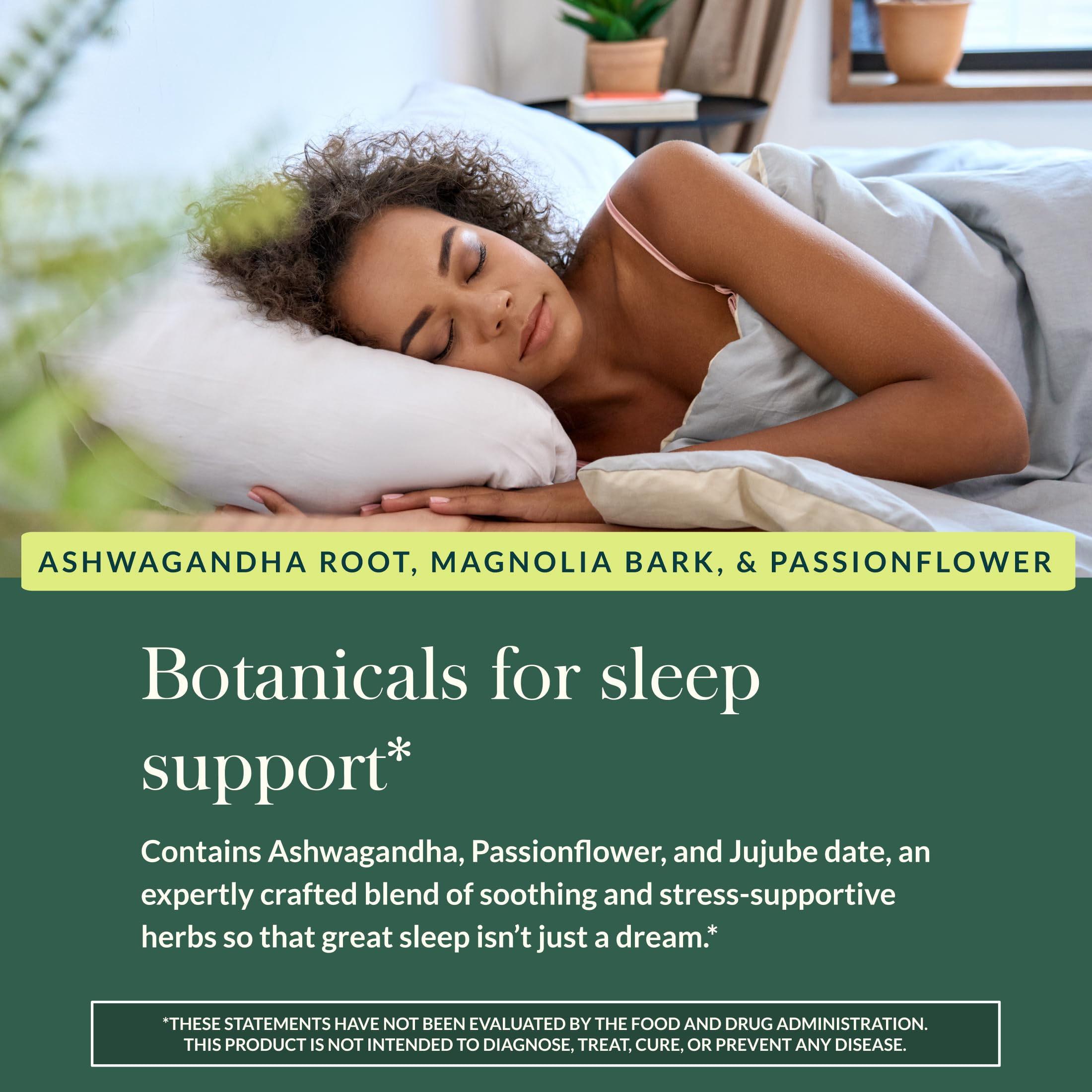 Gaia Herbs SleepThru en mano para comparar tamaño y facilidad de uso